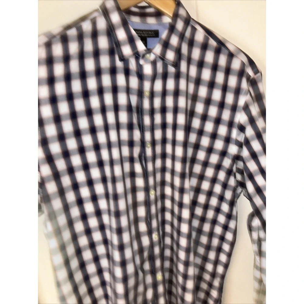 Banana republic soft wash tailor slim fit XL men's LS blue and white plaid shirt